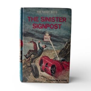 The Hardy Boys: The Sinister Signpost Book 1968 vintage